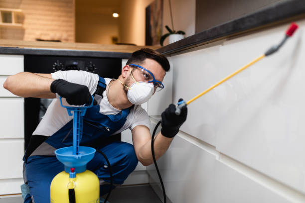 Best Wildlife Control Services  in Greenfields, PA